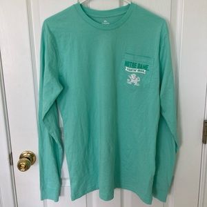 Notre Dame Long Sleeve Green Graphic T-shirt Size Small